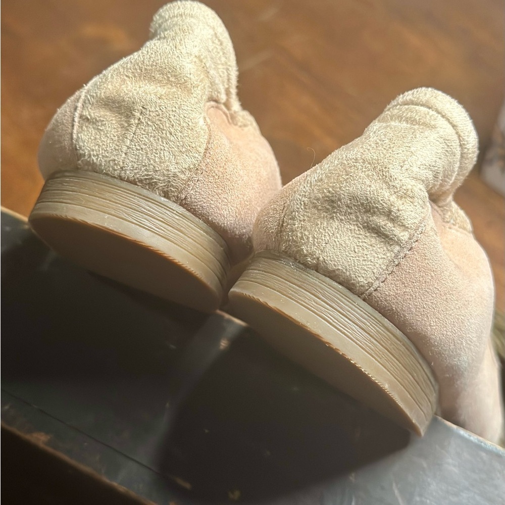 Cole Haan Keira Classic Ballet Slip On Bow Detail Blush Nude Suede Flats - Picture 8 of 10